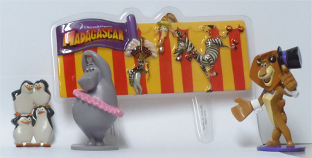 Madagascar 3 - Toy Designs - Cedric Hohnstadt Illustration